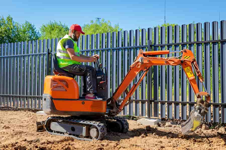 Electric Mini Digger